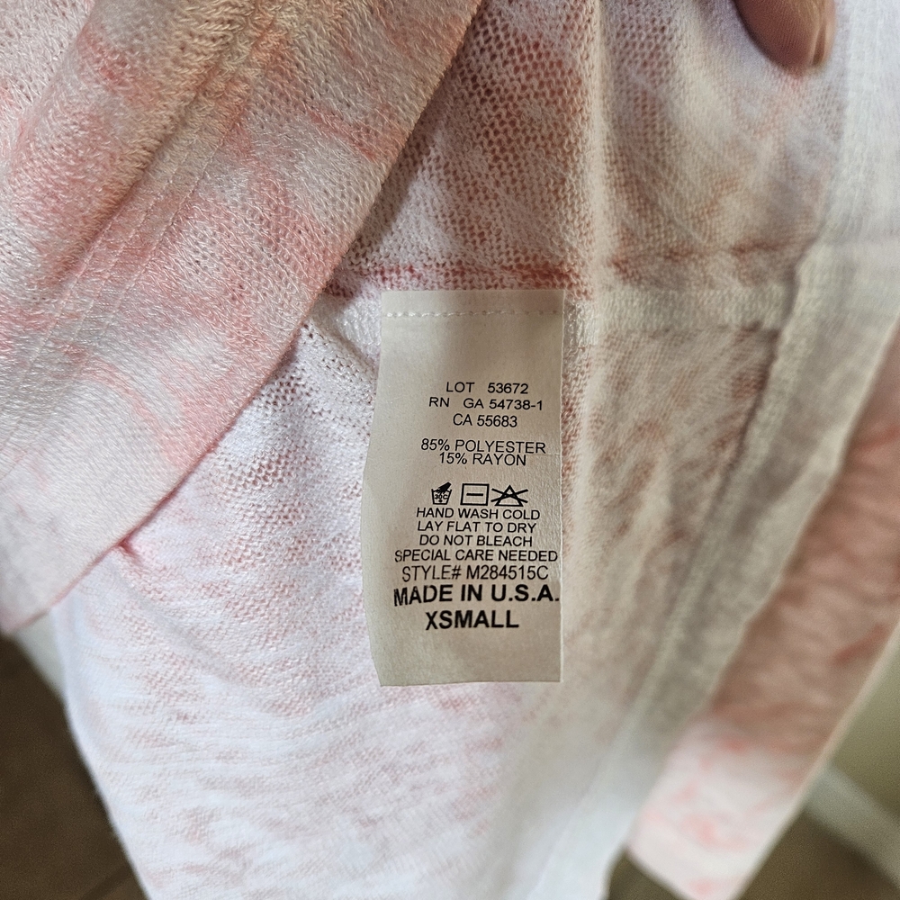 Nally & Millie Pink Marble Print V-Neck Tunic Top – Size XS - Picture 12 of 14